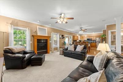 704 Hawk Drive, Mahomet, IL 61853 - Photo 13