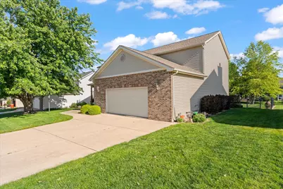 704 Hawk Drive, Mahomet, IL 61853 - Photo 71
