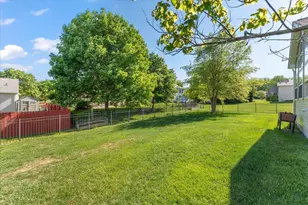 704 Hawk Dr, Mahomet, IL 61853 - Photo 59