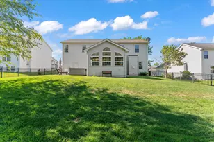 704 Hawk Dr, Mahomet, IL 61853 - Photo 57