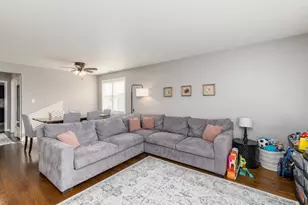 8735 N Wisner St, Niles, IL 60714 - Photo 5