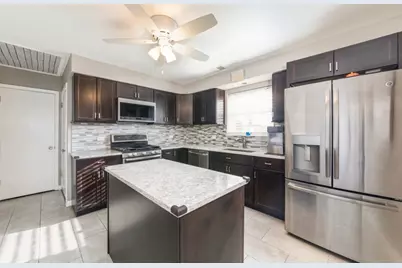 8735 N Wisner Street #2, Niles, IL 60714 - Photo 7