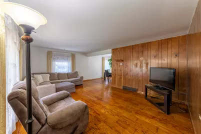 14 N Wabash Avenue, Glenwood, IL 60425 - Photo 3