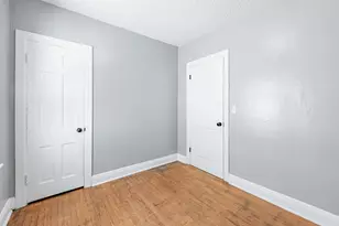 7614 W 63rd Pl, Summit, IL 60501 - Photo 5