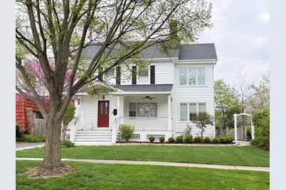 629 Newton Avenue, Glen Ellyn, IL 60137 - Photo 1