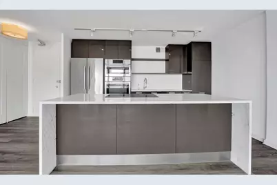 330 W Diversey Parkway #2102, Chicago, IL 60657 - Photo 3