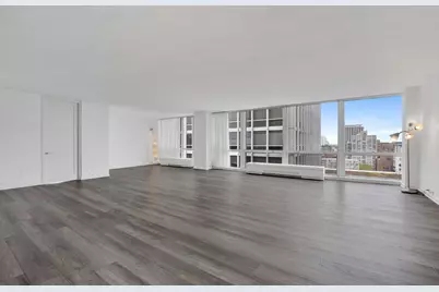 330 W Diversey Parkway #2102, Chicago, IL 60657 - Photo 5