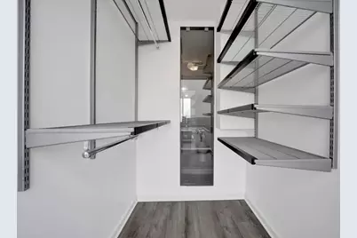 330 W Diversey Parkway #2102, Chicago, IL 60657 - Photo 17