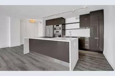 330 W Diversey Parkway #2102, Chicago, IL 60657 - Photo 11