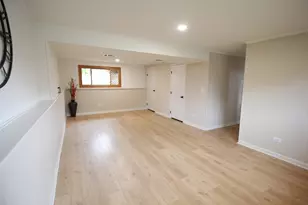 7523 Nottingham Dr, Tinley Park, IL 60477 - Photo 21