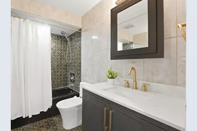 9331 Landings Lane #204, Des Plaines, IL 60016 - Photo 5