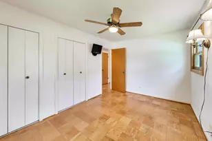 241 Brookhaven Dr, Elk Grove Village, IL 60007 - Photo 17