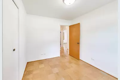 241 Brookhaven Drive, Elk Grove Village, IL 60007 - Photo 21
