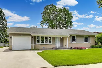 241 Brookhaven Drive, Elk Grove Village, IL 60007 - Photo 3