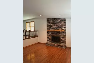 1002 Thornberry Court, Ottawa, IL 61350 - Photo 5