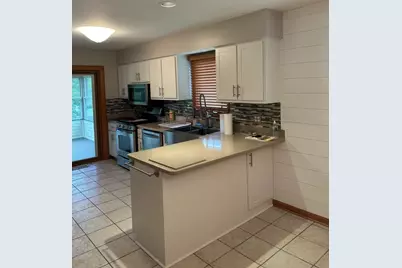 1002 Thornberry Court, Ottawa, IL 61350 - Photo 7