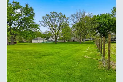 125 S State Street, Franklin Grove, IL 61031 - Photo 11