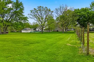 125 S State St, Franklin Grove, IL 61031 - Photo 11