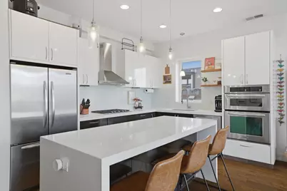 1521 W Fry Street #4, Chicago, IL 60642 - Photo 7