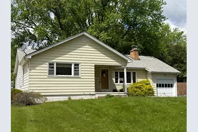 1017 Mary Avenue, Dixon, IL 61021 - Photo 1