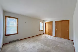 1017 Mary Ave, Dixon, IL 61021 - Photo 11