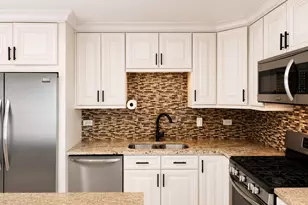 4450 W 111th St, Oak Lawn, IL 60453 - Photo 11