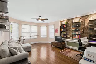 1653 W Olive Ave, Chicago, IL 60660 - Photo 3