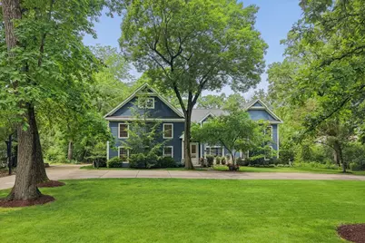 821 Oak Spring Lane, Libertyville, IL 60048 - Photo 1