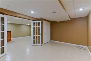 309 E Theodore Ln, Itasca, IL 60143 - Photo 27