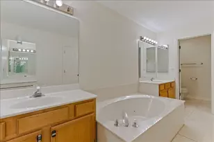 309 E Theodore Ln, Itasca, IL 60143 - Photo 19