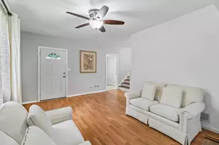 2910 Ezekiel Ave, Zion, IL 60099 - Photo 3