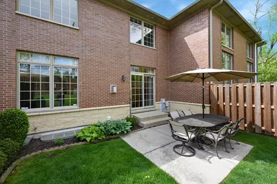 843 N Franklin Avenue, Palatine, IL 60067 - Photo 23