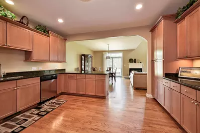 843 N Franklin Avenue, Palatine, IL 60067 - Photo 7