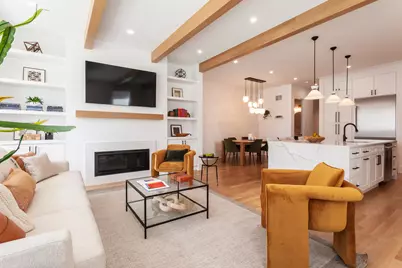 2708 N Albany Avenue, Chicago, IL 60647 - Photo 9