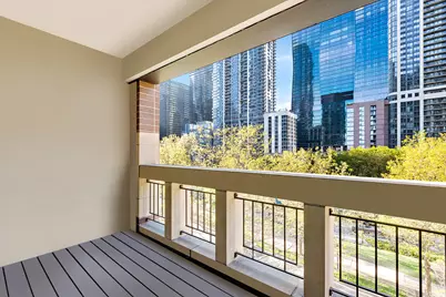 409 E Benton Place #409, Chicago, IL 60601 - Photo 33