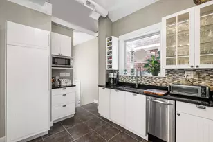 3348 N Keeler Ave, Chicago, IL 60641 - Photo 11
