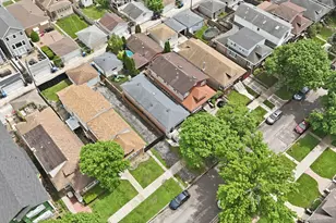 4933 N Keeler Ave, Chicago, IL 60630 - Photo 49