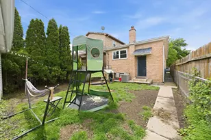 4933 N Keeler Ave, Chicago, IL 60630 - Photo 47
