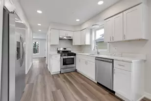 4933 N Keeler Ave, Chicago, IL 60630 - Photo 5