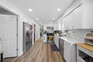4933 N Keeler Ave, Chicago, IL 60630 - Photo 31