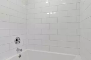4933 N Keeler Ave, Chicago, IL 60630 - Photo 9