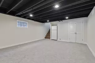 4933 N Keeler Ave, Chicago, IL 60630 - Photo 17
