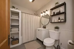 2334 N Hamlin Ave, Chicago, IL 60647 - Photo 9