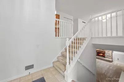 960 Independence Avenue, Saint Charles, IL 60174 - Photo 3