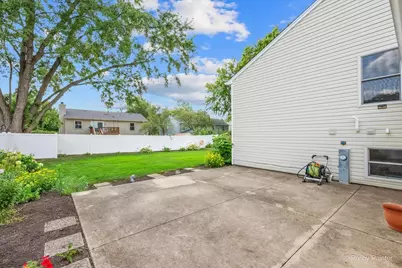 960 Independence Avenue, Saint Charles, IL 60174 - Photo 25