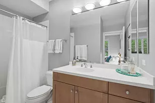 1145 W Monroe St, Chicago, IL 60607 - Photo 33