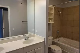 25 E Superior St, Chicago, IL 60611 - Photo 7