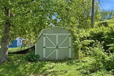 1713 N 5th Street, Clinton, IA 52732 - Photo 23