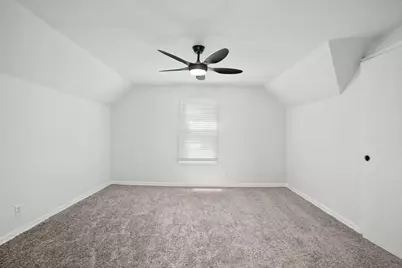 1713 N 5th Street, Clinton, IA 52732 - Photo 17