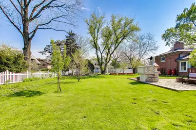 2725 Roslyn Lane, Highland Park, IL 60035 - Photo 23